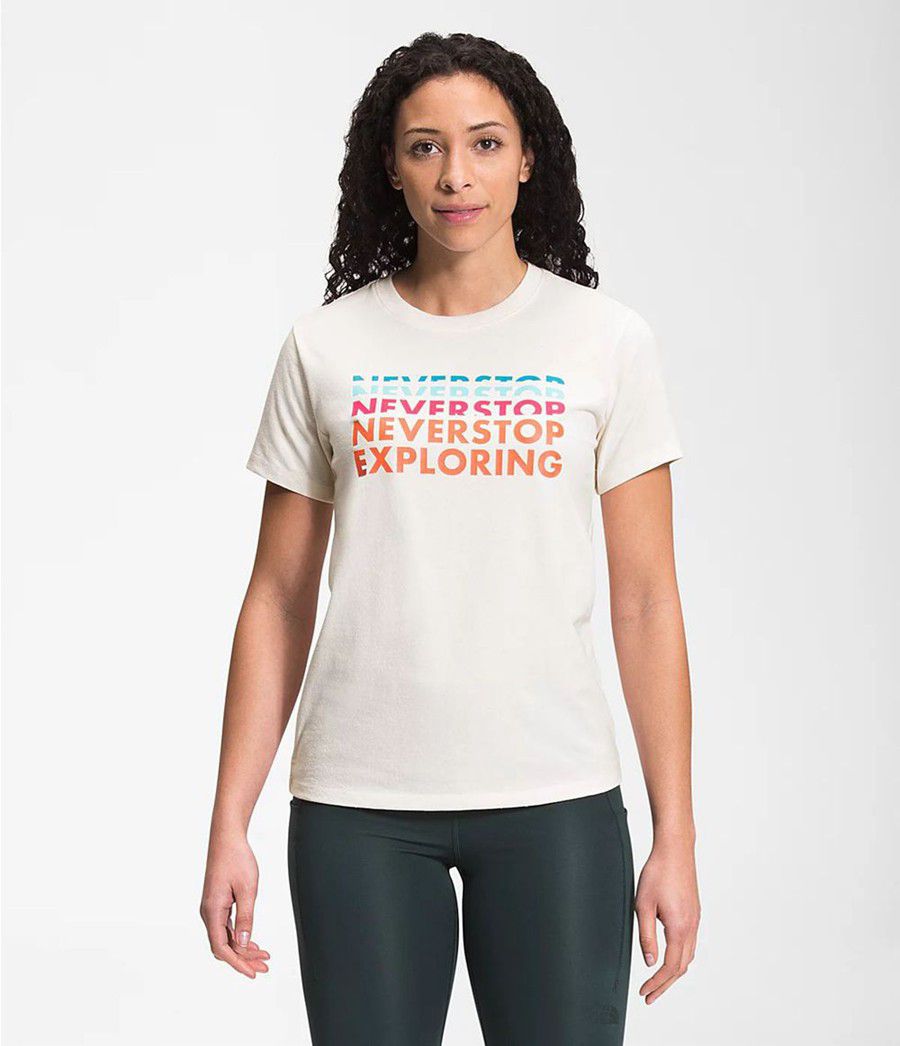 Dámské T-Shirts The North Face Short Sleeve Logo Play Bílé | PCQSEHT-18