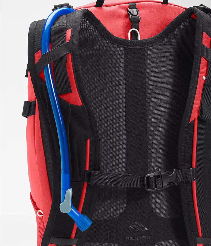 Pánské Batoh The North Face Basin 24 Mountaineering Bílé | SGBETHV-06